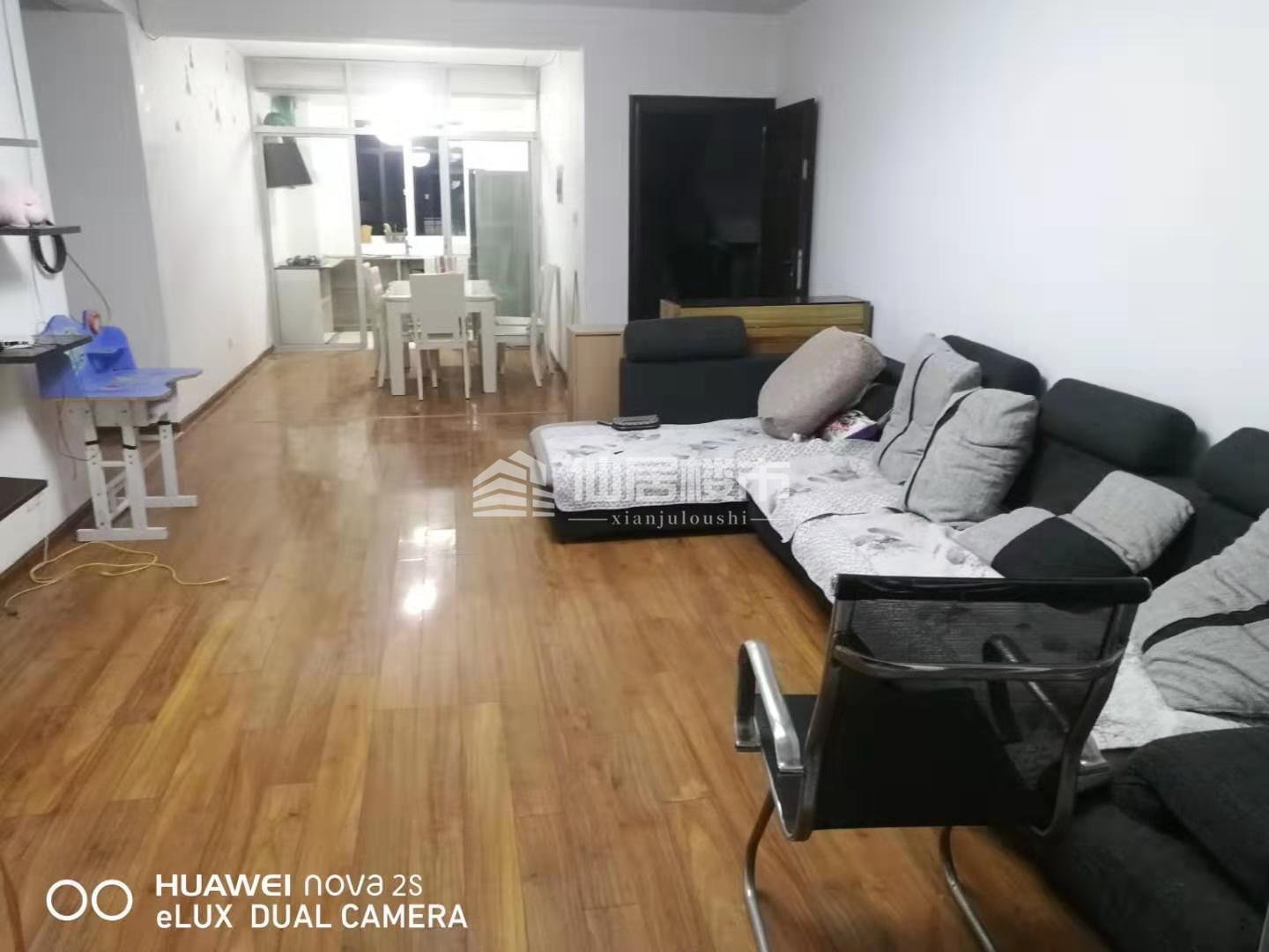 仙德 3室2卫 拎包入住 有车房