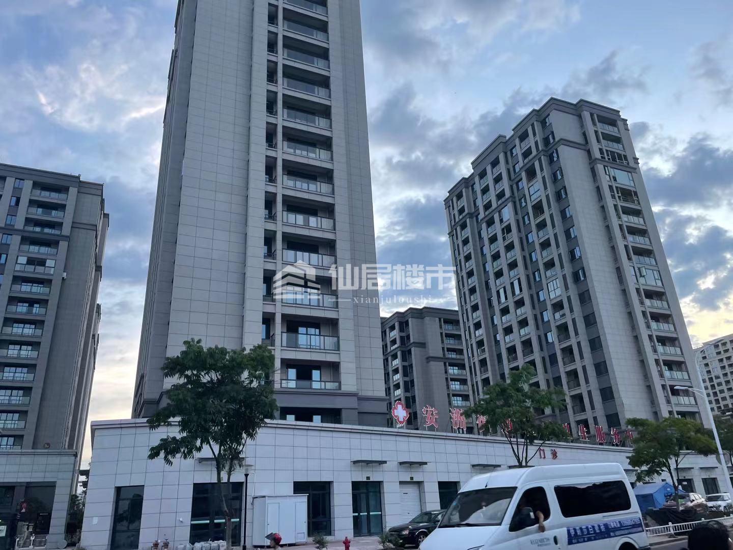 出售文晖苑3室2厅1卫87万住宅