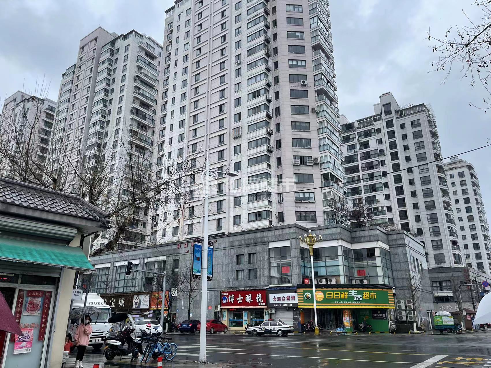 出售金顶小区3室2厅1卫100平米55万住宅