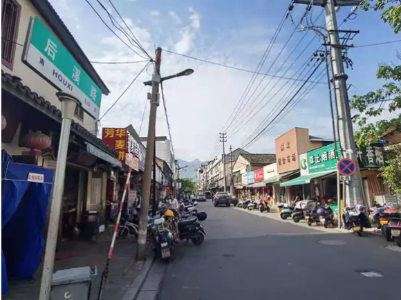出售后溪路3室2厅1卫77.02平米，特价59万，包转户。