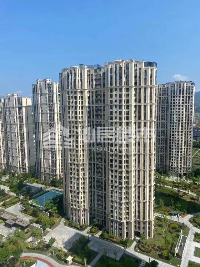 出售悦公馆连产权车位一只230万住宅