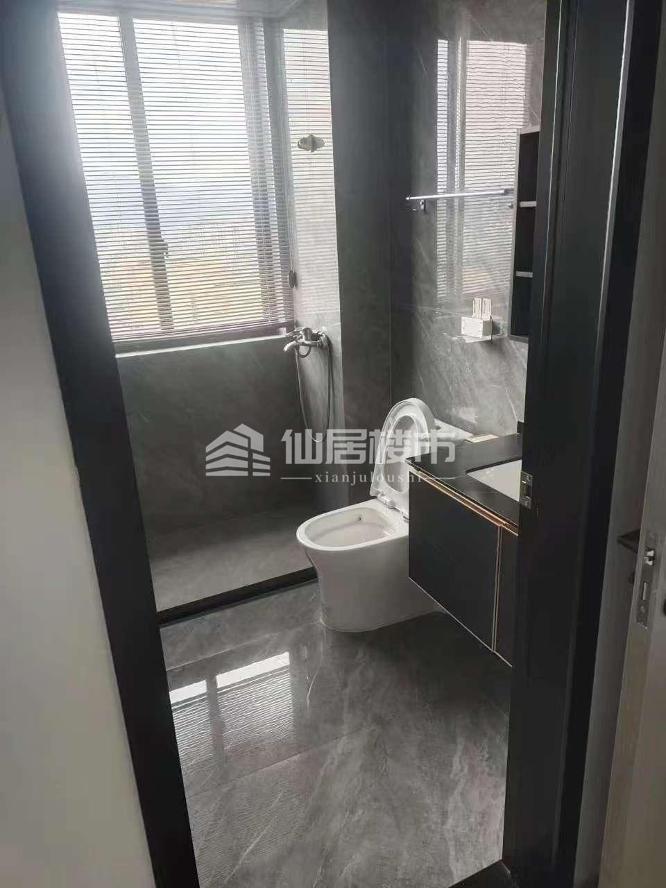 出租丰乐苑3室2厅2卫139平米3000元/月住宅